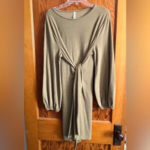 Long Balloon Sleeve Tie Dress - 2XL